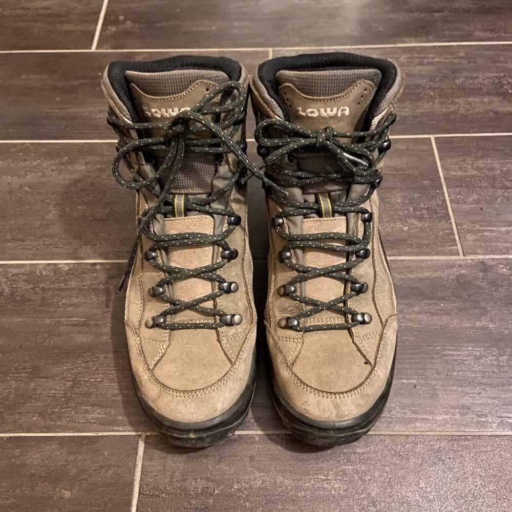 Lowa Renegade mid GTX women’s size 10 eu 42